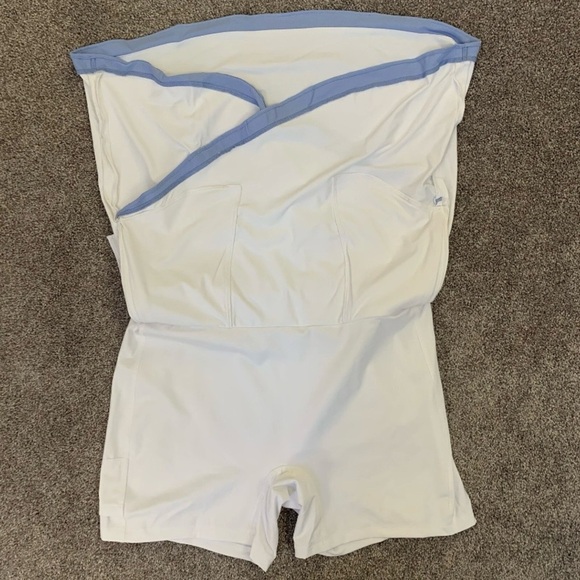 NWT $99 Peter Millar Womens White Blue Golf Laura Wrap Skort Pockets Size L - Picture 6 of 12